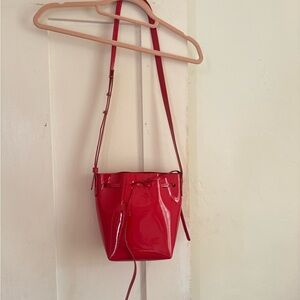 MANSUR GAVRIEL laquer cherry bucket bag